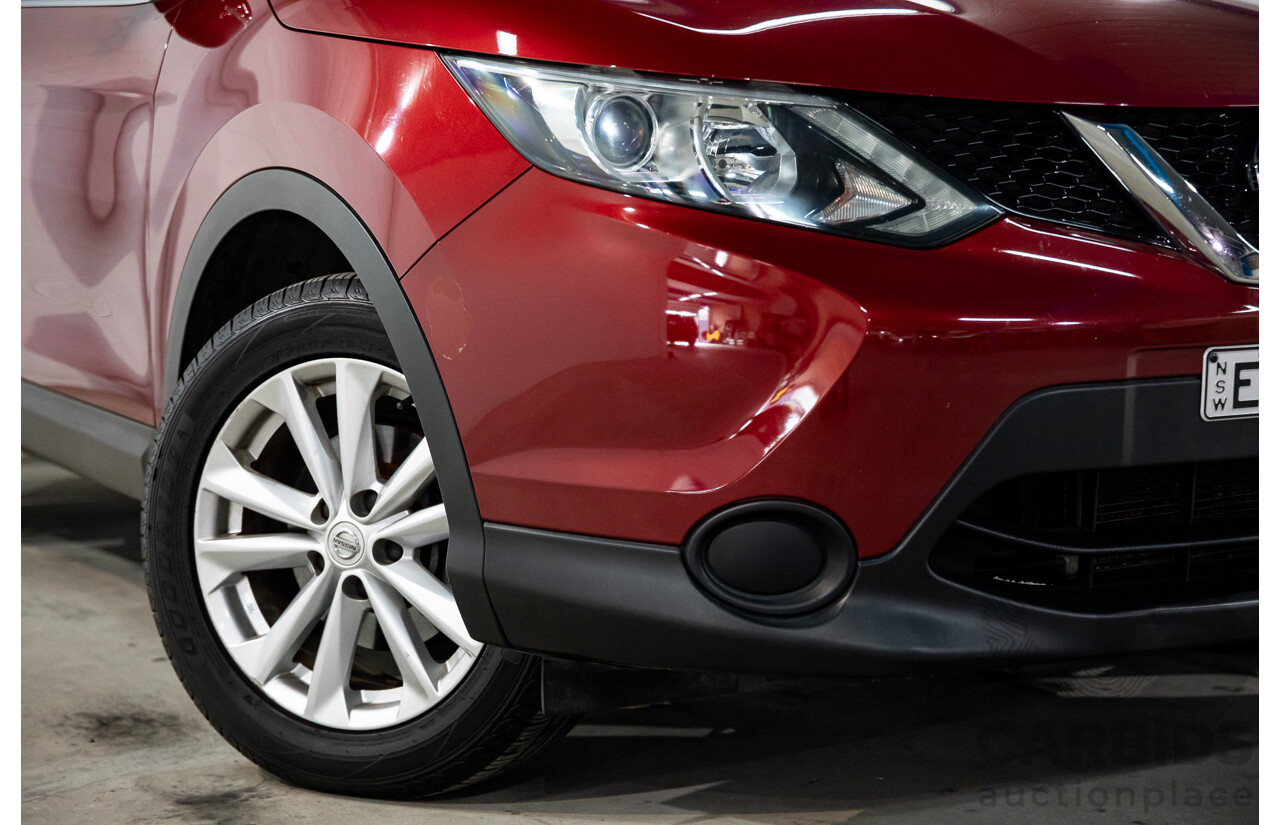 01/2016 Nissan Qashqai ST (FWD) J11 4d Wagon Magnetic Red Metallic 2.0L