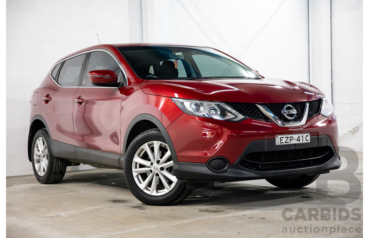 01/2016 Nissan Qashqai ST (FWD) J11 4d Wagon Magnetic Red Metallic 2.0L