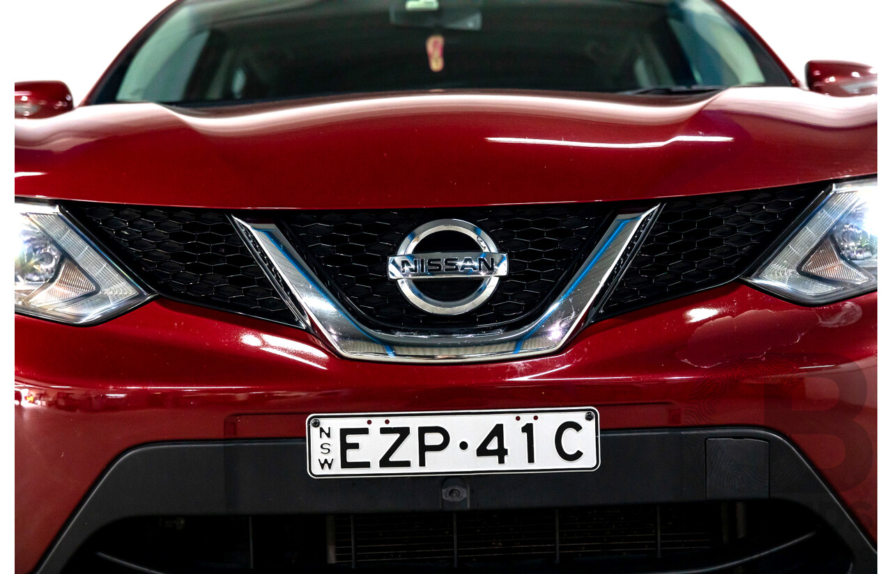 01/2016 Nissan Qashqai ST (FWD) J11 4d Wagon Magnetic Red Metallic 2.0L