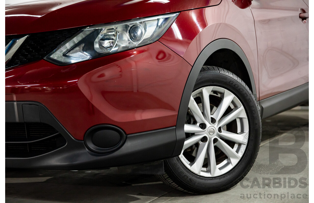 01/2016 Nissan Qashqai ST (FWD) J11 4d Wagon Magnetic Red Metallic 2.0L