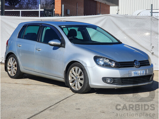 2/2009 Volkswagen Golf 2.0 TDI 1K MY09 5d Hatchback Silver 2.0L