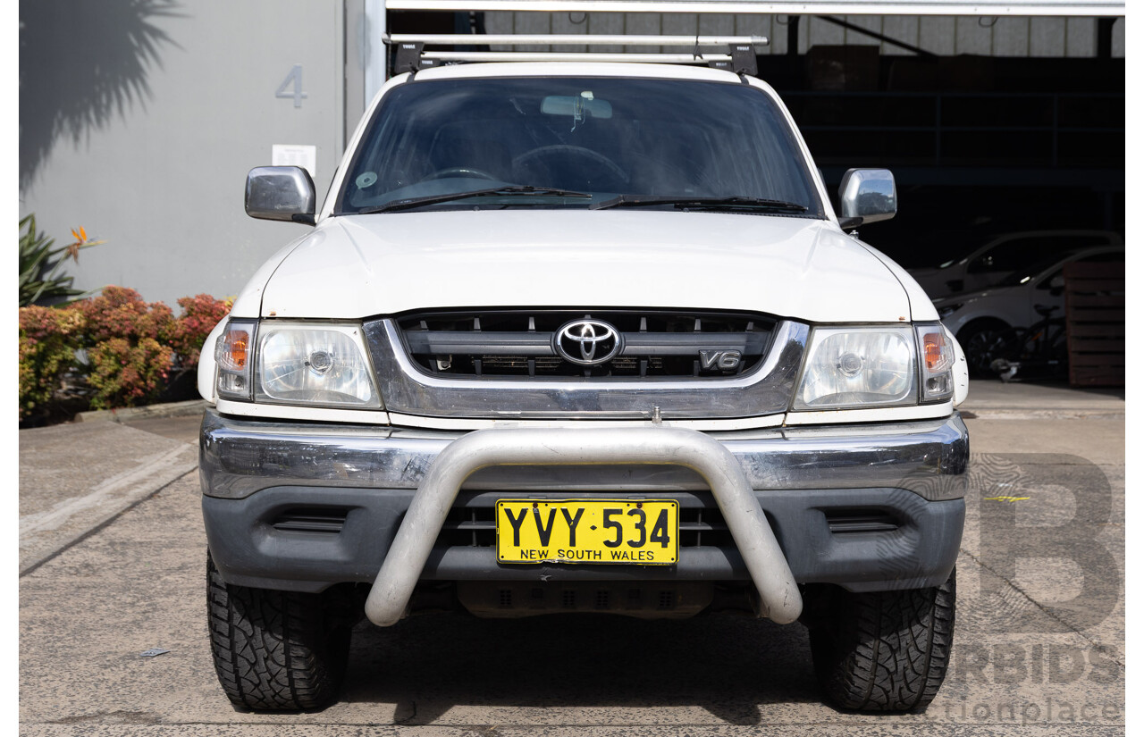 8/2003 Toyota Hilux SR5 (4x4) VZN167R Dual Cab P/Up Vanilla White V6 3.4L