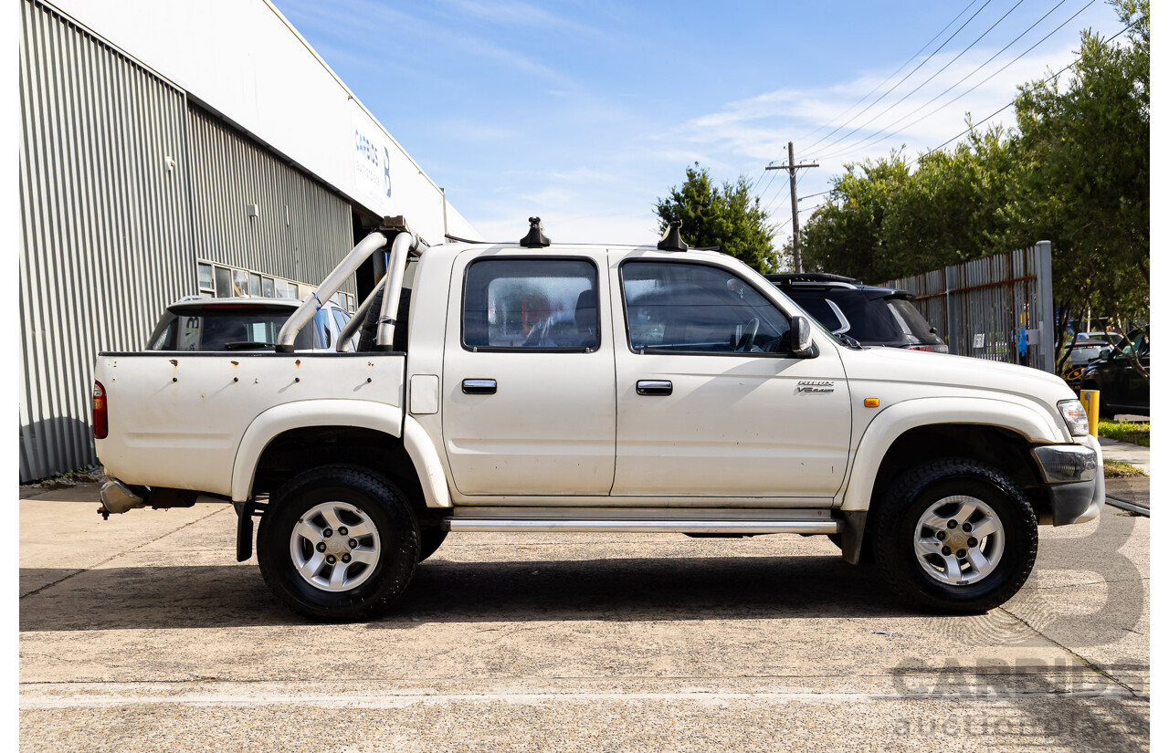 8/2003 Toyota Hilux SR5 (4x4) VZN167R Dual Cab P/Up Vanilla White V6 3.4L
