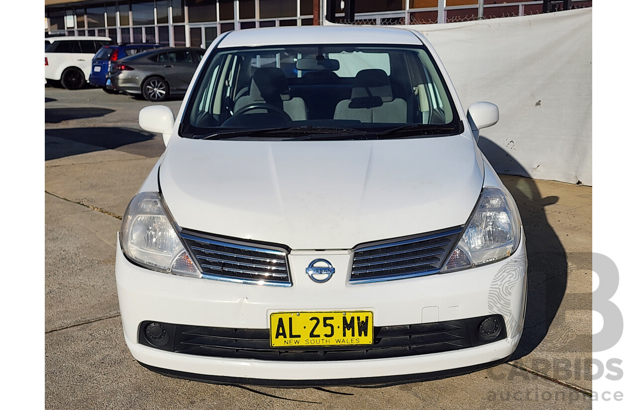 9/2006 Nissan Tiida ST C11 4d Sedan White 1.8L