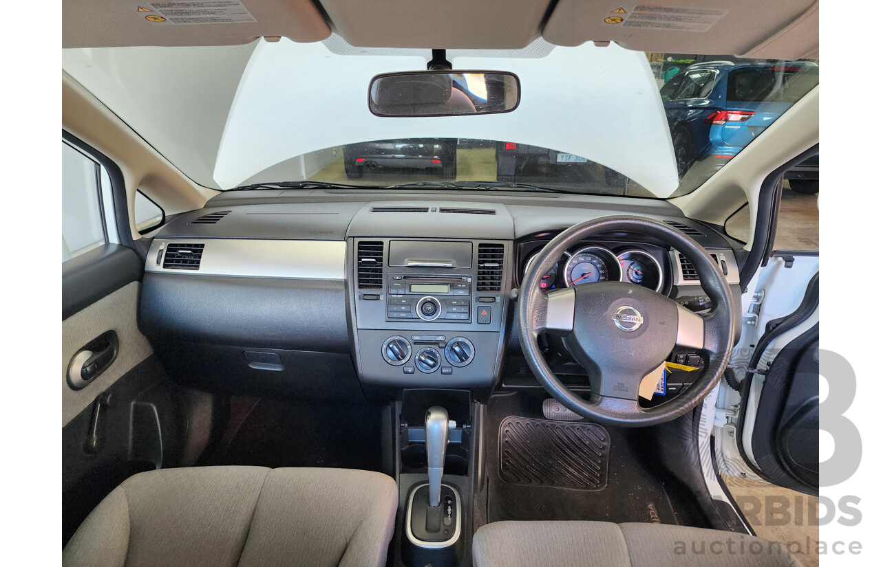 9/2006 Nissan Tiida ST C11 4d Sedan White 1.8L