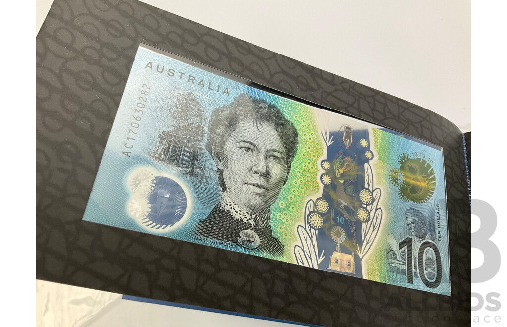 Australian 2015 and 2017 $10 Notes