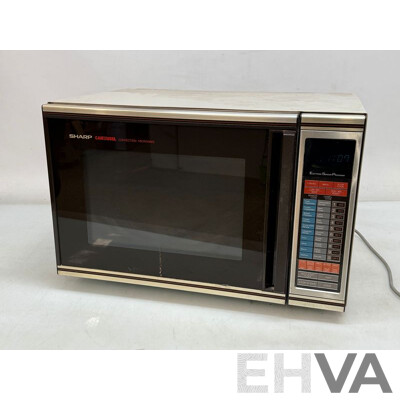 1983 Circa, Vintage Sharp Carousel Convection R-8340 Microwave Oven