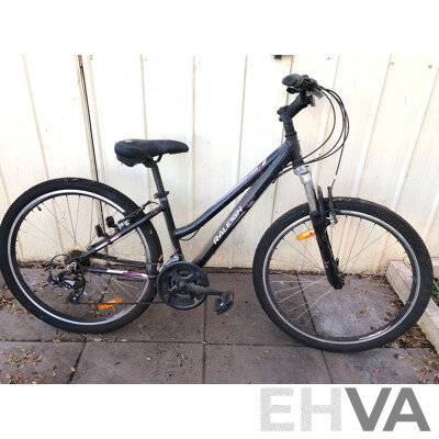 Raleigh 15 Inch Allure 27 2 Hybrid Bicycle