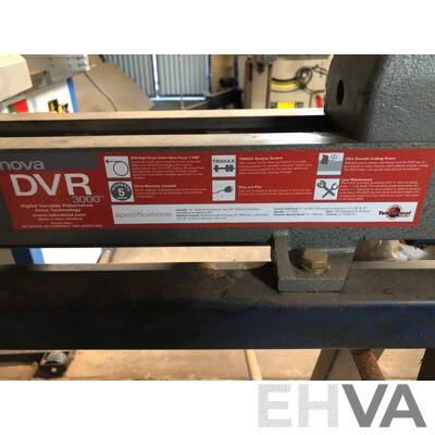 Nova DVR 3000 Woodworking Lathe and Accessories