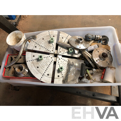 Nova DVR 3000 Woodworking Lathe and Accessories
