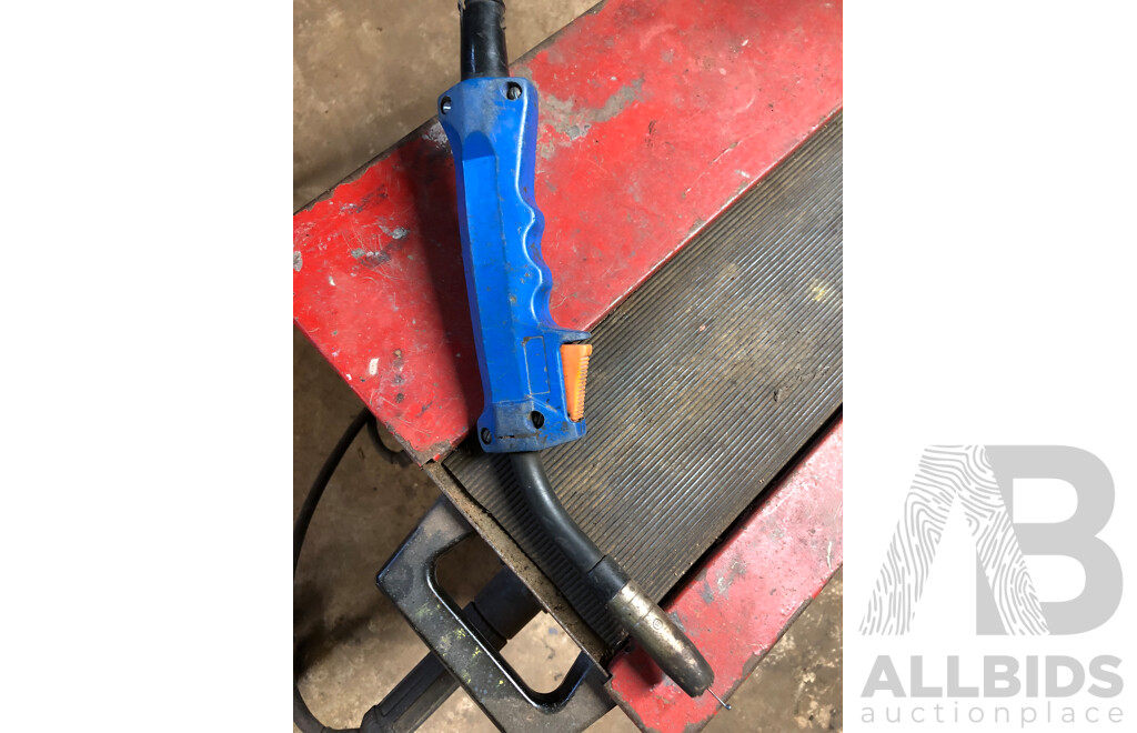 MigoMag 195 MIG Welder with Gas Cylinder