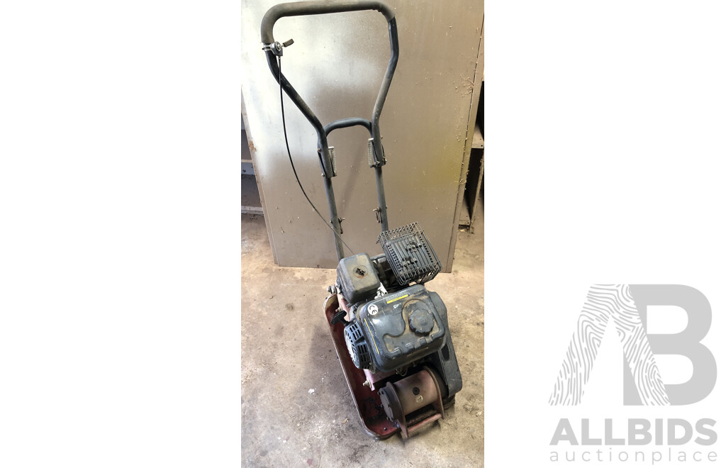 5.5HP Four Stroke Petrol Plate Compactor