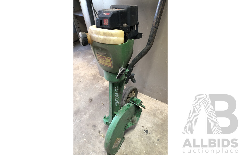 Atom Two Stroke Petrol Lawn Edger