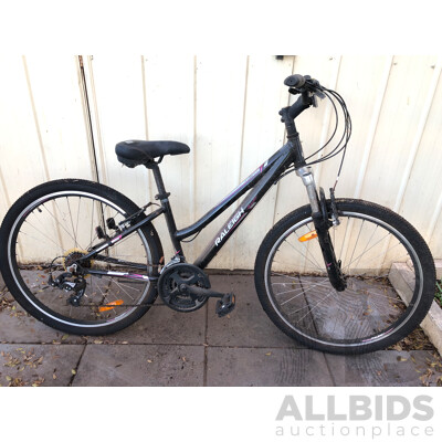 Raleigh 15 Inch Allure 27 2 Hybrid Bicycle