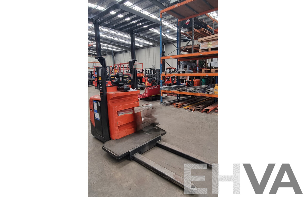 2009, 1.0 Tonne Electric Stock Picker BT - 1880mm OSE100W