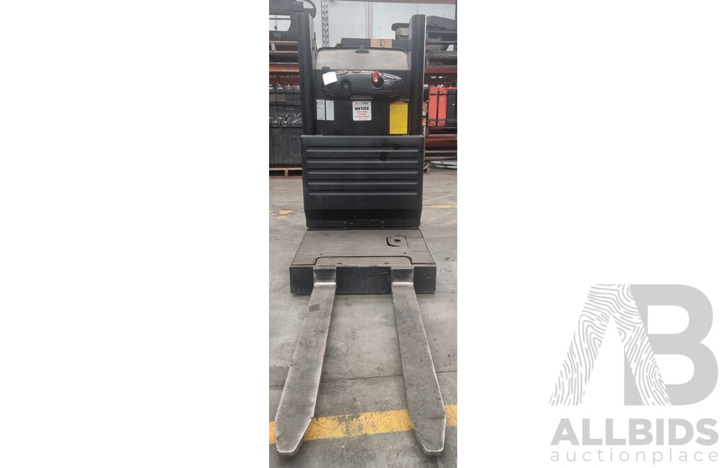 2013, 1.3 Tonne Mitsubishi - OPBL10N, Stock Picker