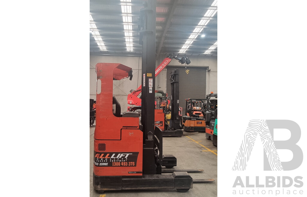 2006, 1.6 Tonne BT - RRBE3AC, Stock Picker - 8.5m FSV