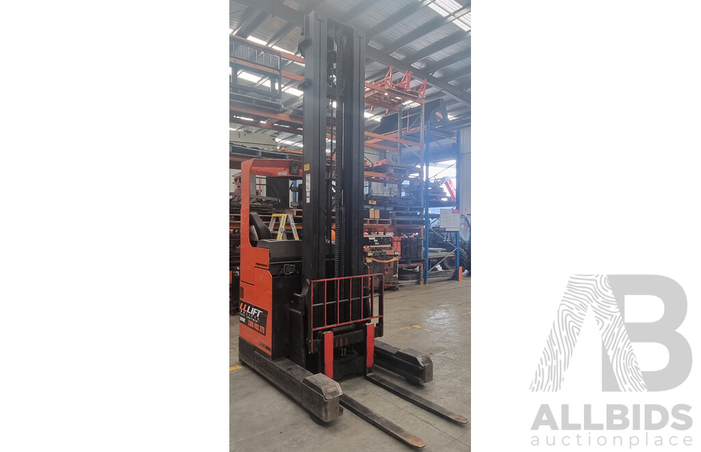 2006, 1.6 Tonne BT - RRBE3AC, Stock Picker - 8.5m FSV