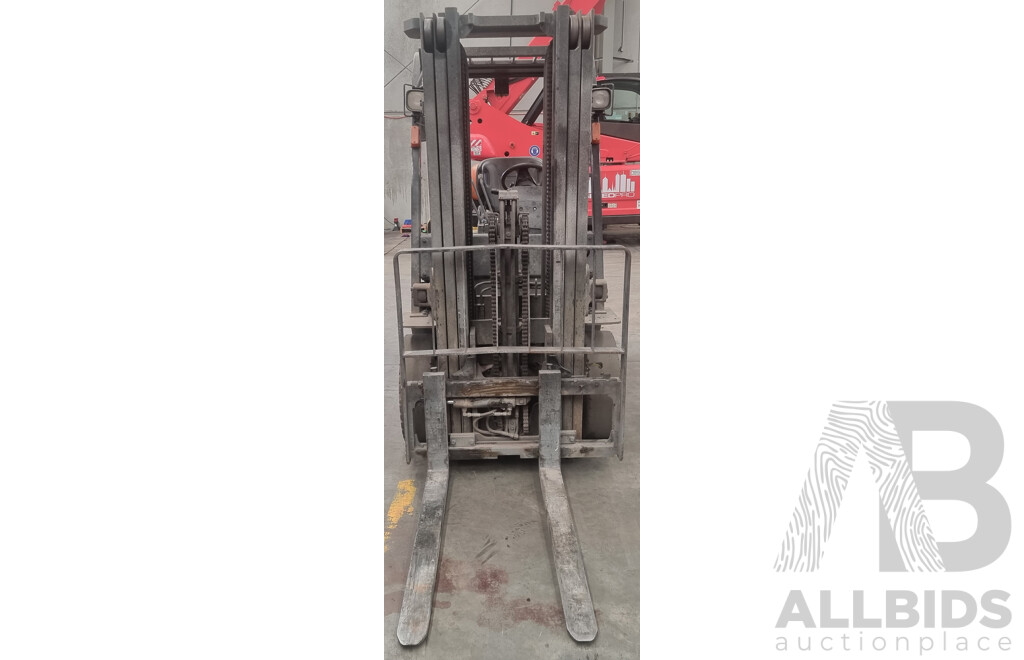 2.5 Tonne LPG Forklift 4.5 FSV- Yale - GLP25RK - ALH475