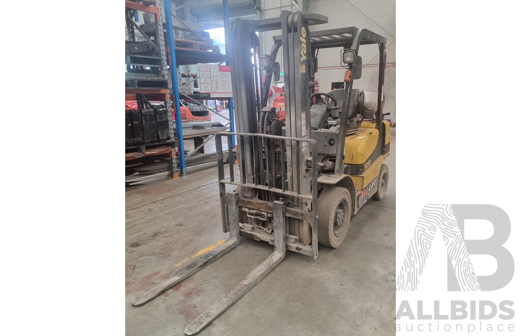 2.5 Tonne LPG Forklift 4.5 FSV- Yale - GLP25RK - ALH475