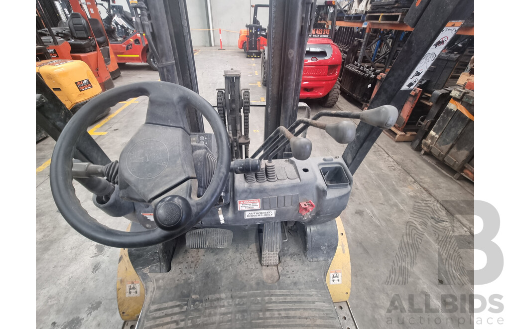 2.5 Tonne LPG Forklift 4.5 FSV- Yale - GLP25RK - ALH475