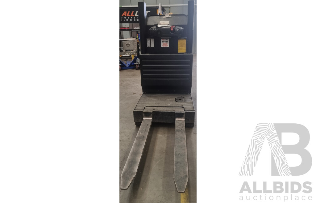 2013, 1.3 Tonne Mitsubishi - OPBL10N, Stock Picker
