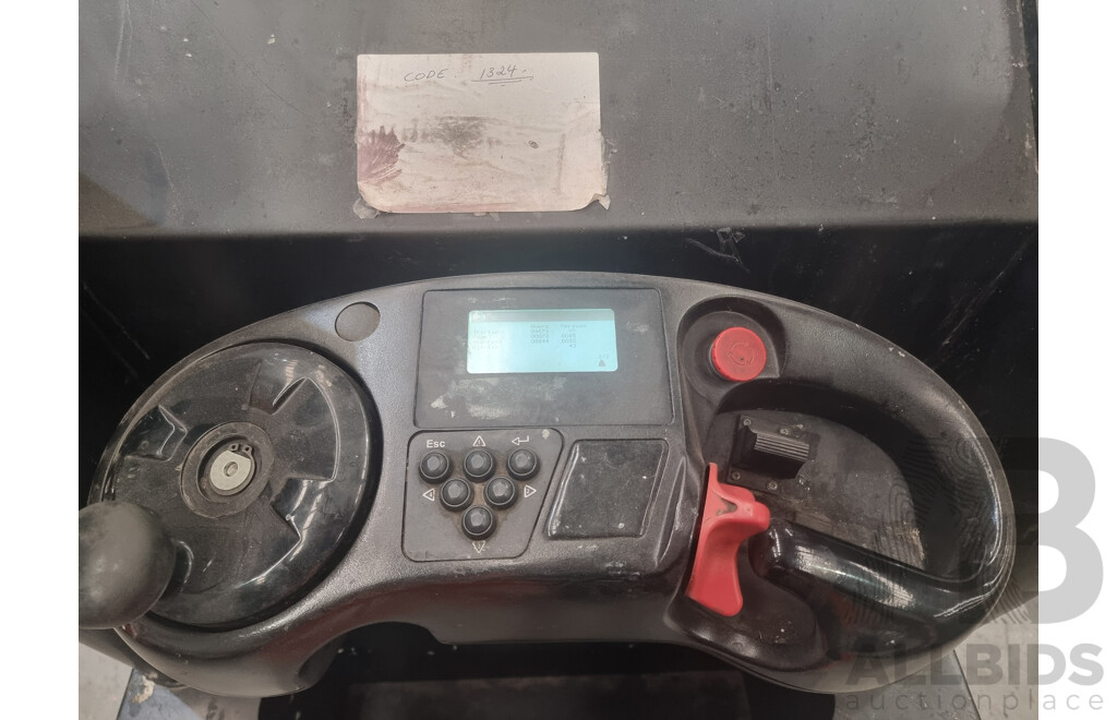 2013, 1.3 Tonne Mitsubishi - OPBL10N, Stock Picker