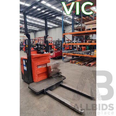 2009, 1.0 Tonne Electric Stock Picker BT - 1880mm OSE100W