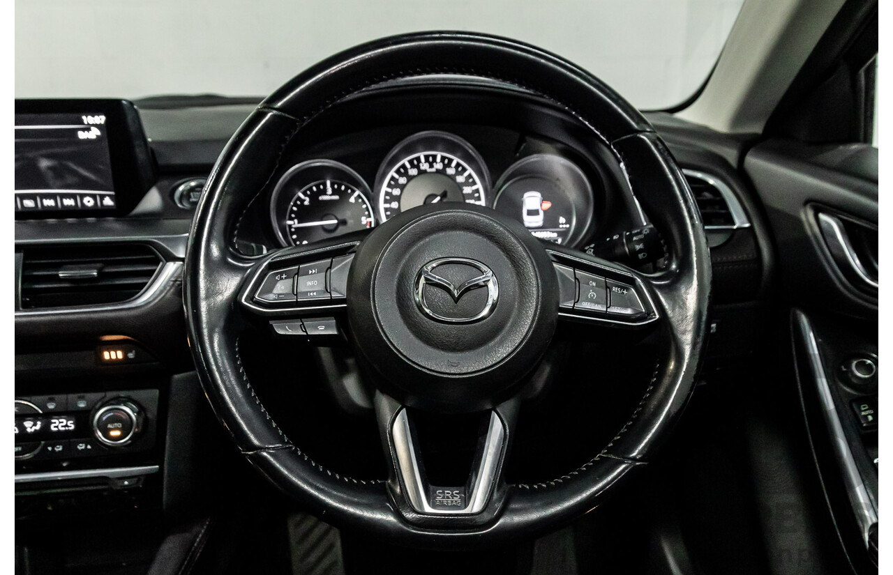 11/2016 Mazda Mazda6 GT (FWD) 6C MY17 (GL) 4d Sedan Jet Black Metallic Turbo Diesel 2.2L