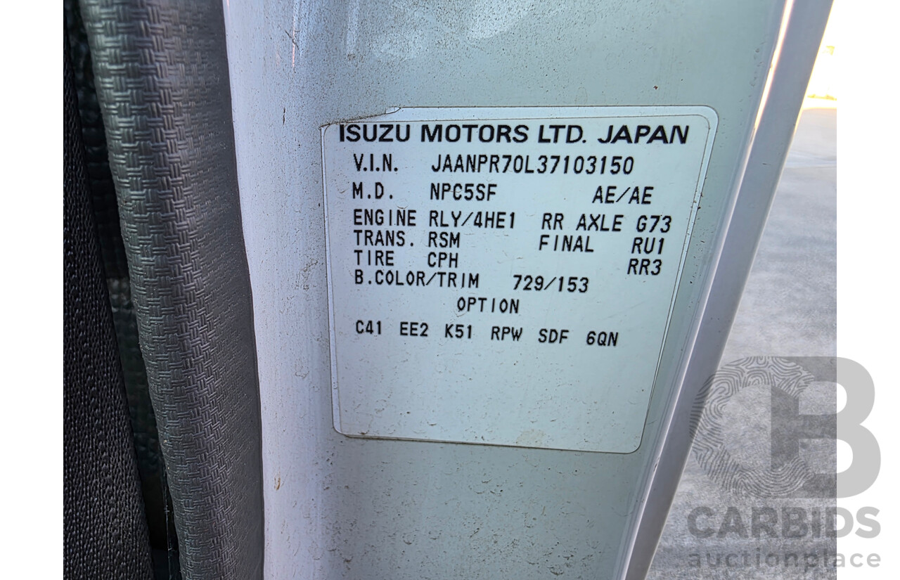 05/2004 Isuzu NPR 250 Medium Pantech  Turbo Diesel 4.7L