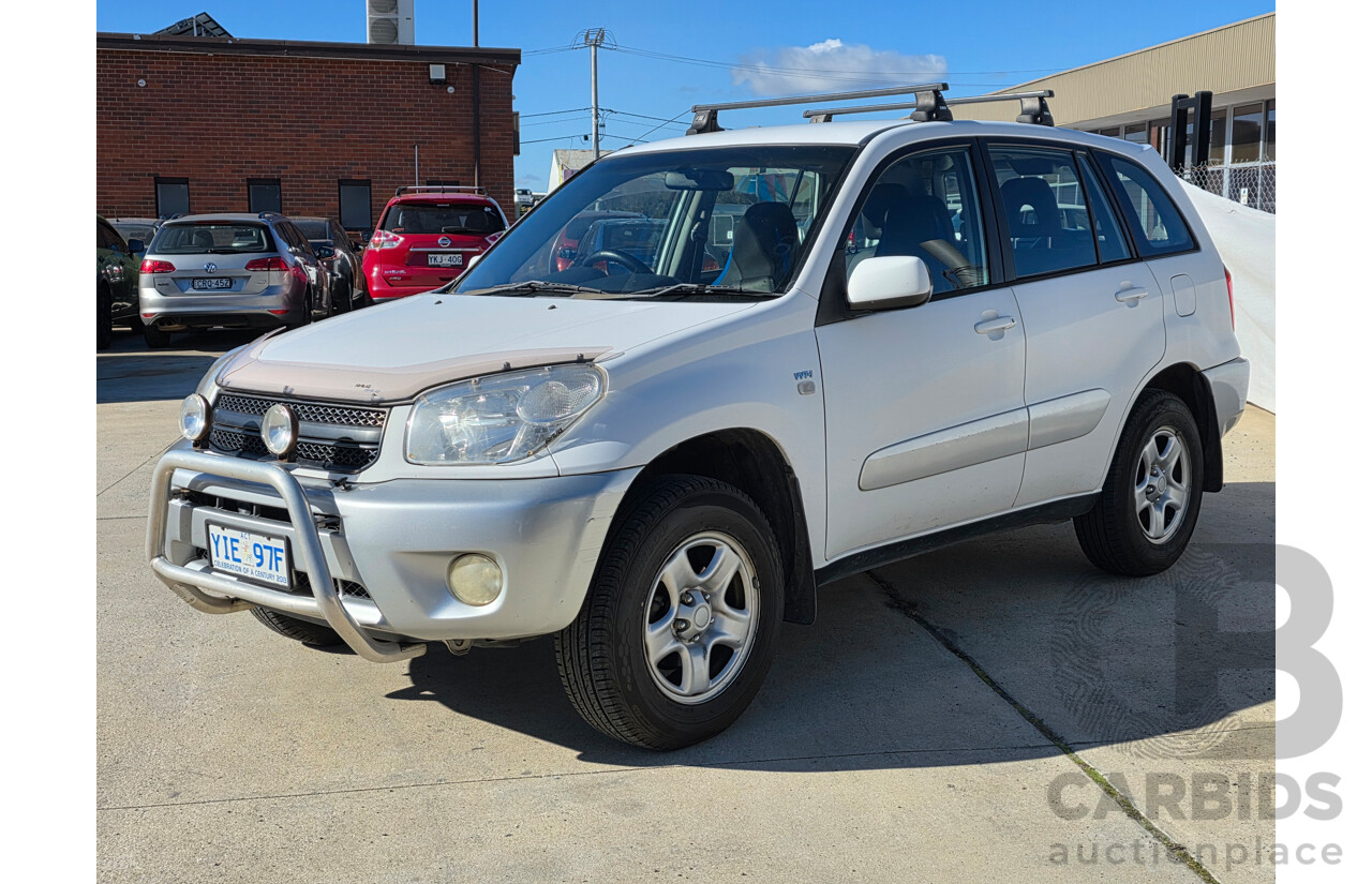 8/2004 Toyota Rav4 CV (4x4) ACA23R 4d Wagon White 2.4L