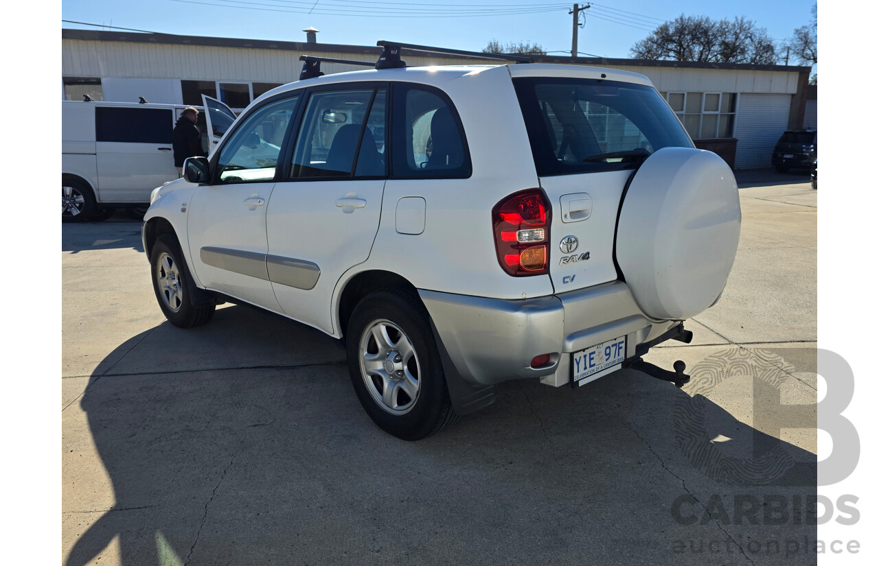 8/2004 Toyota Rav4 CV (4x4) ACA23R 4d Wagon White 2.4L