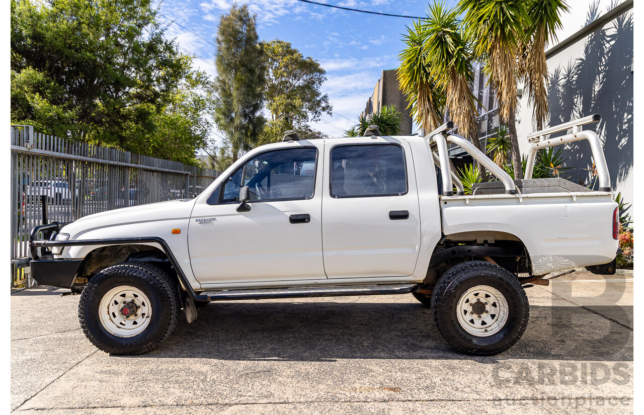 5/2003 Toyota Hilux (4x4) LN167R Dual Cab P/Up Vanilla White Diesel 3.0L