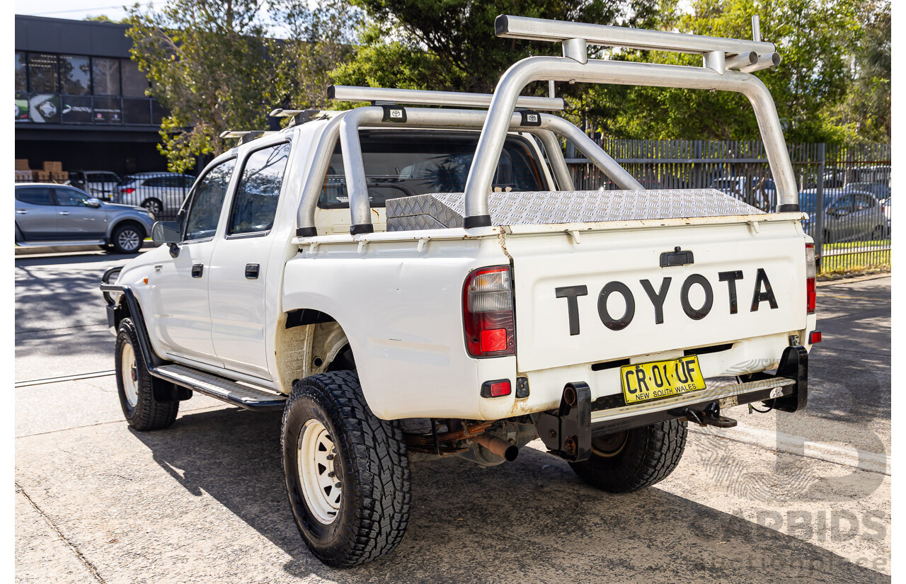 5/2003 Toyota Hilux (4x4) LN167R Dual Cab P/Up Vanilla White Diesel 3.0L
