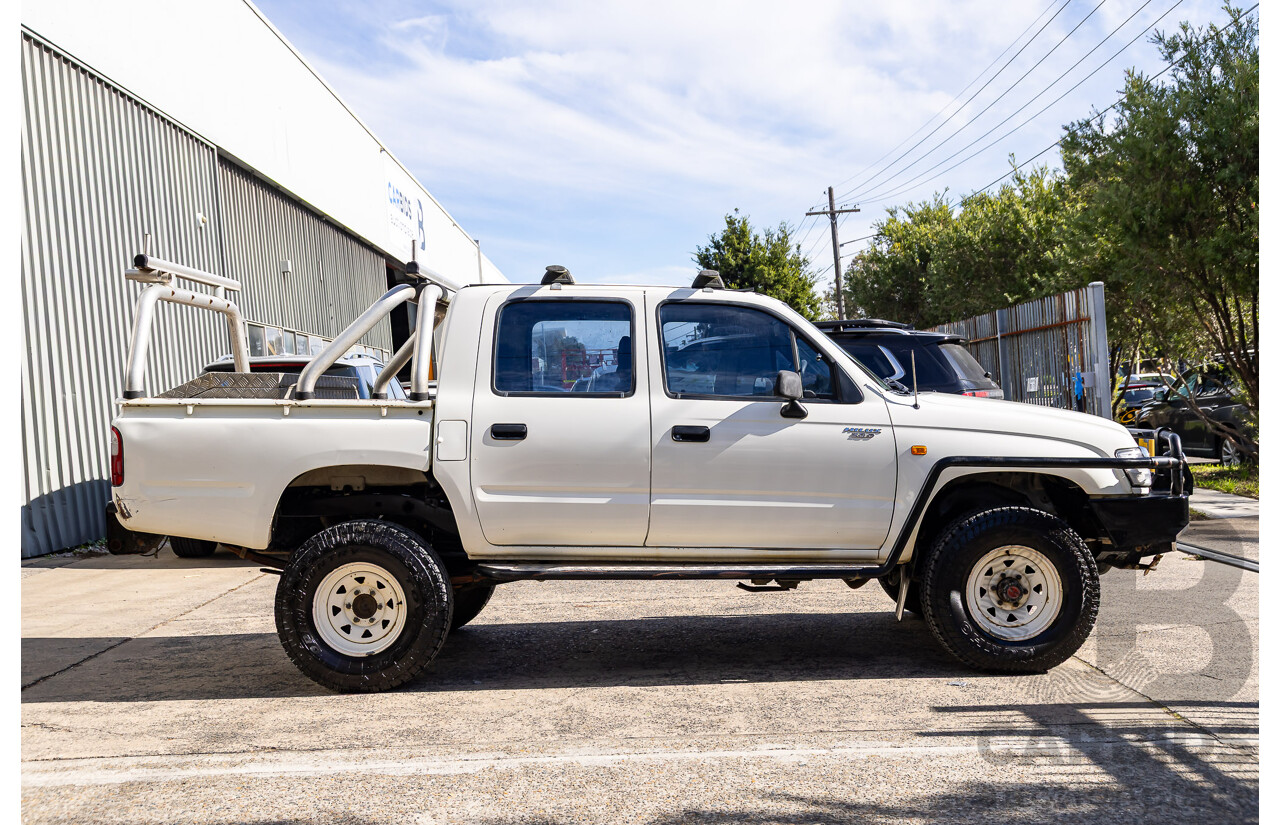 5/2003 Toyota Hilux (4x4) LN167R Dual Cab P/Up Vanilla White Diesel 3.0L