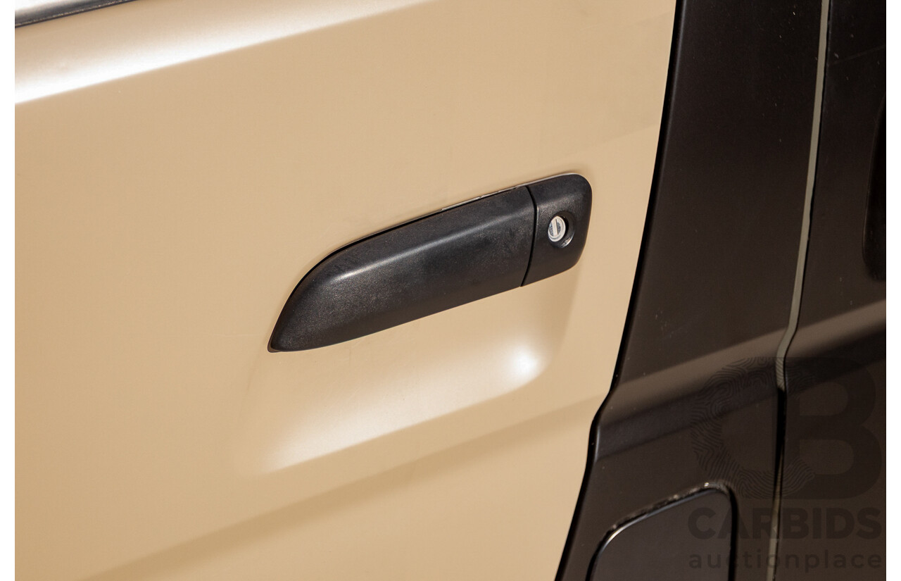 11/2009 Toyota Hiace LWB KDH201R MY07 Upgrade 4d Van Black / Beige Turbo Diesel 3.0L