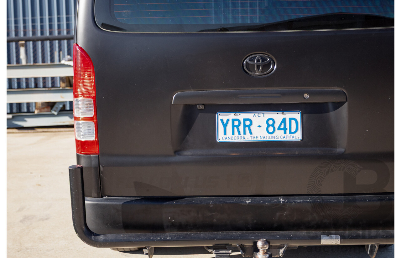 11/2009 Toyota Hiace LWB KDH201R MY07 Upgrade 4d Van Black / Beige Turbo Diesel 3.0L