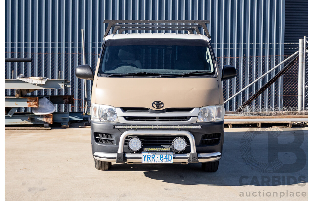 11/2009 Toyota Hiace LWB KDH201R MY07 Upgrade 4d Van Black / Beige Turbo Diesel 3.0L
