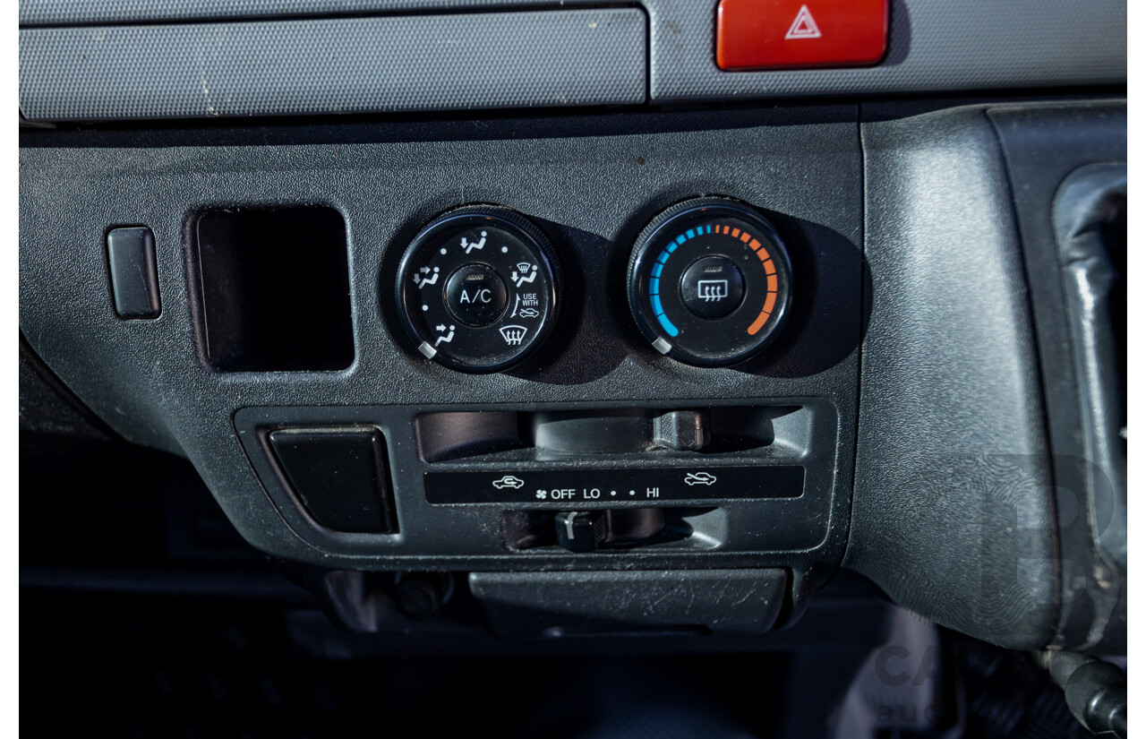 11/2009 Toyota Hiace LWB KDH201R MY07 Upgrade 4d Van Black / Beige Turbo Diesel 3.0L
