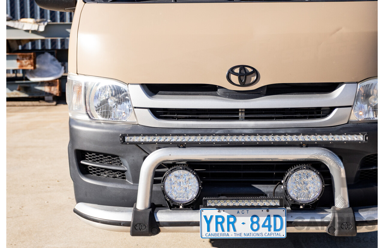 11/2009 Toyota Hiace LWB KDH201R MY07 Upgrade 4d Van Black / Beige Turbo Diesel 3.0L