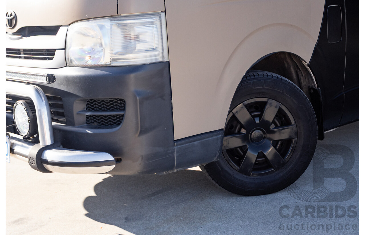 11/2009 Toyota Hiace LWB KDH201R MY07 Upgrade 4d Van Black / Beige Turbo Diesel 3.0L