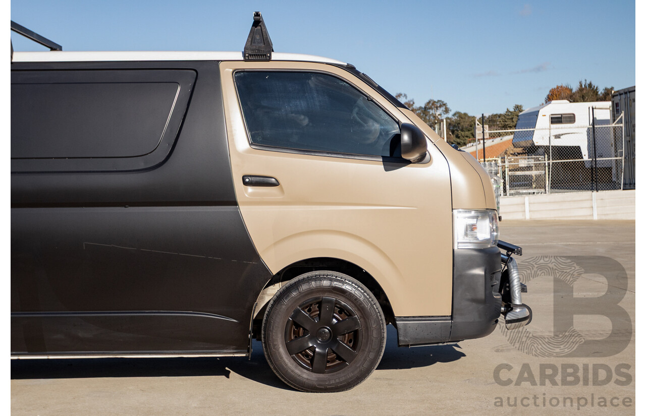 11/2009 Toyota Hiace LWB KDH201R MY07 Upgrade 4d Van Black / Beige Turbo Diesel 3.0L