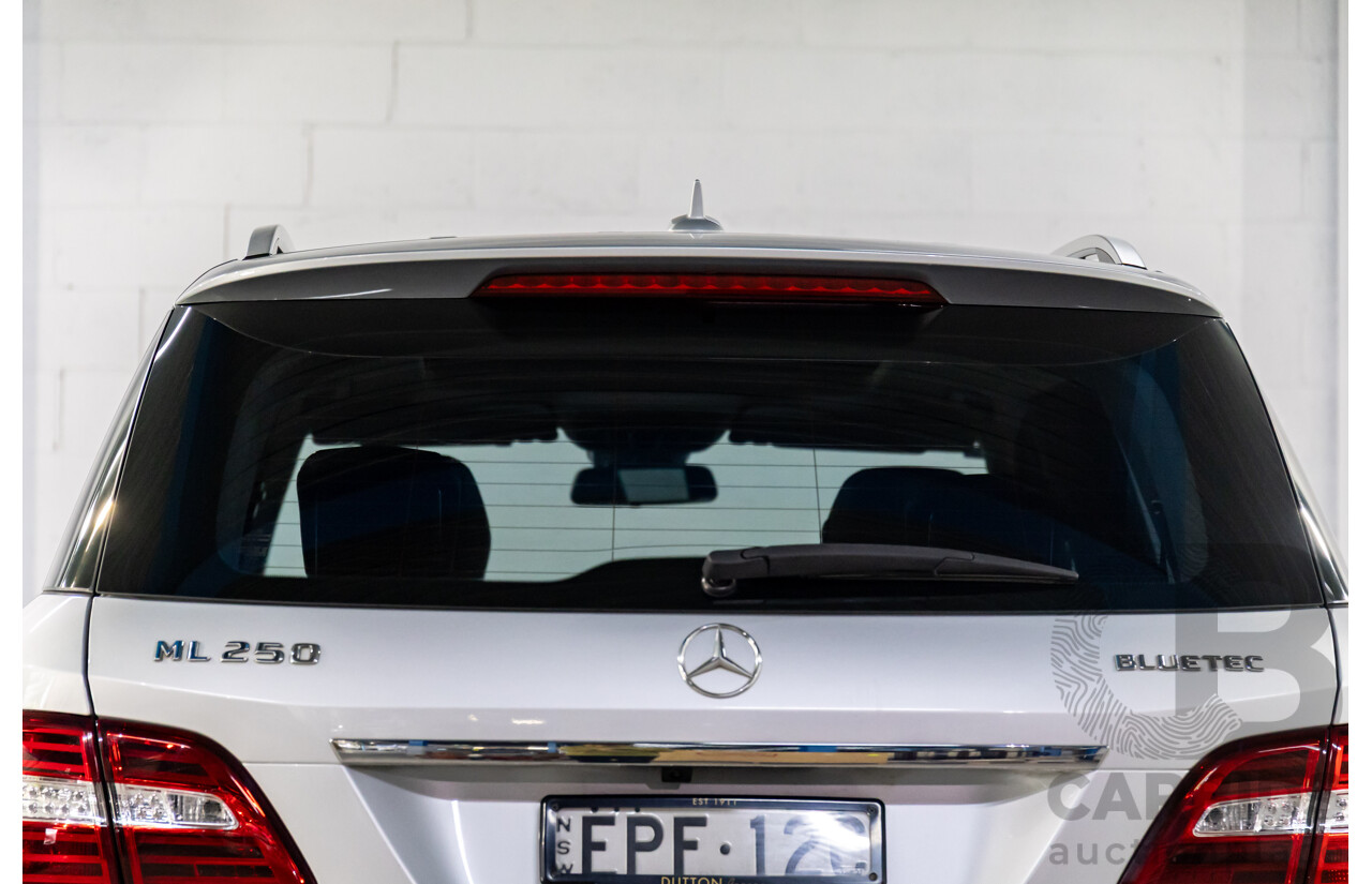 3/2013 Mercedes-Benz ML250 CDI Bluetec (4x4) 166 4d Wagon Iridium Silver Metallic Turbo Diesel 2.1L