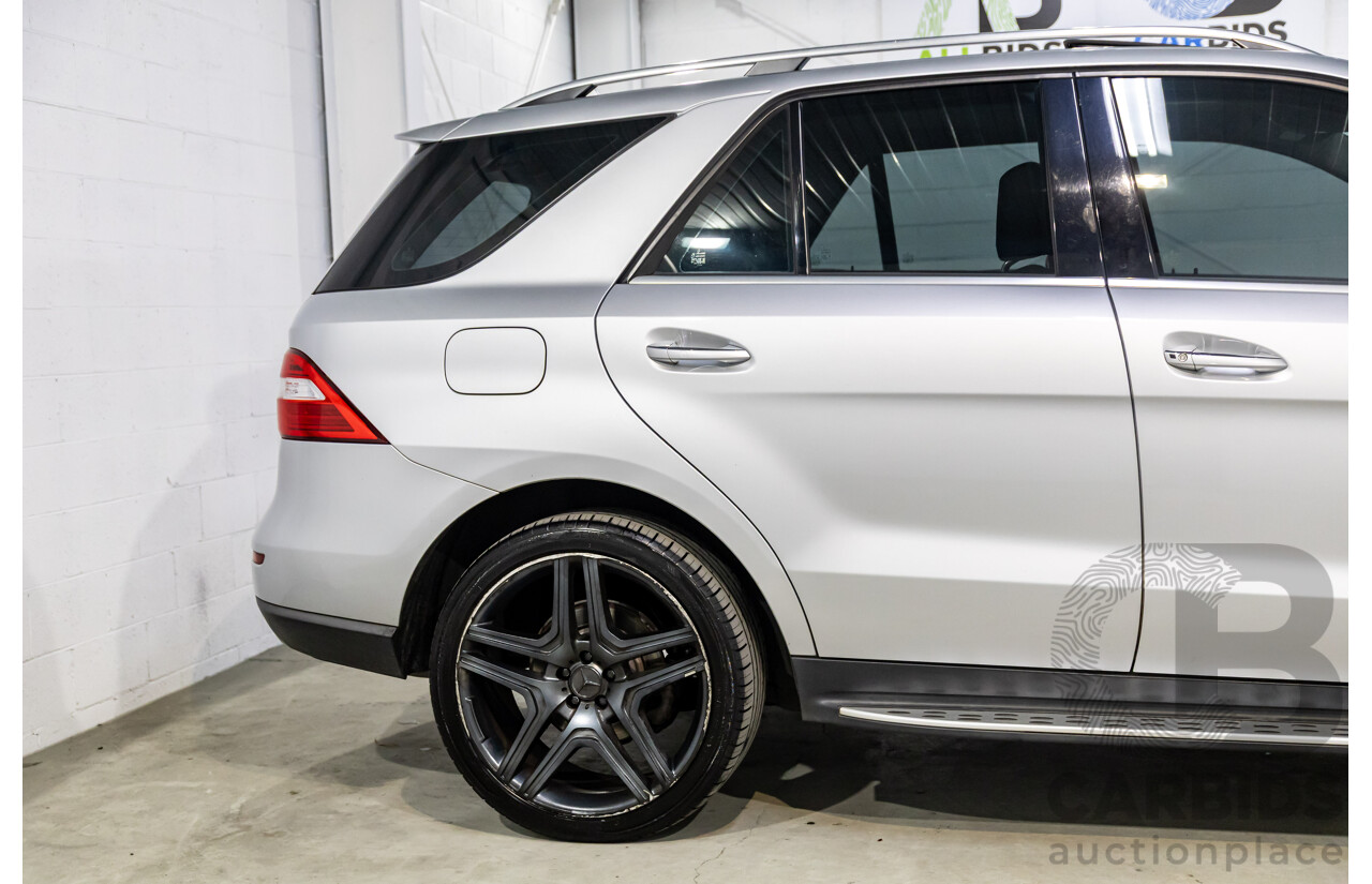 3/2013 Mercedes-Benz ML250 CDI Bluetec (4x4) 166 4d Wagon Iridium Silver Metallic Turbo Diesel 2.1L