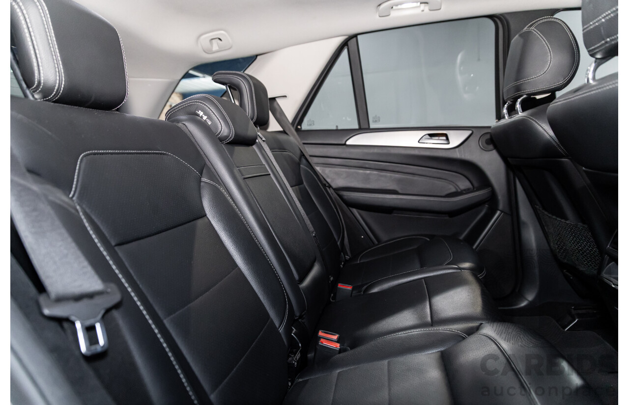 3/2013 Mercedes-Benz ML250 CDI Bluetec (4x4) 166 4d Wagon Iridium Silver Metallic Turbo Diesel 2.1L