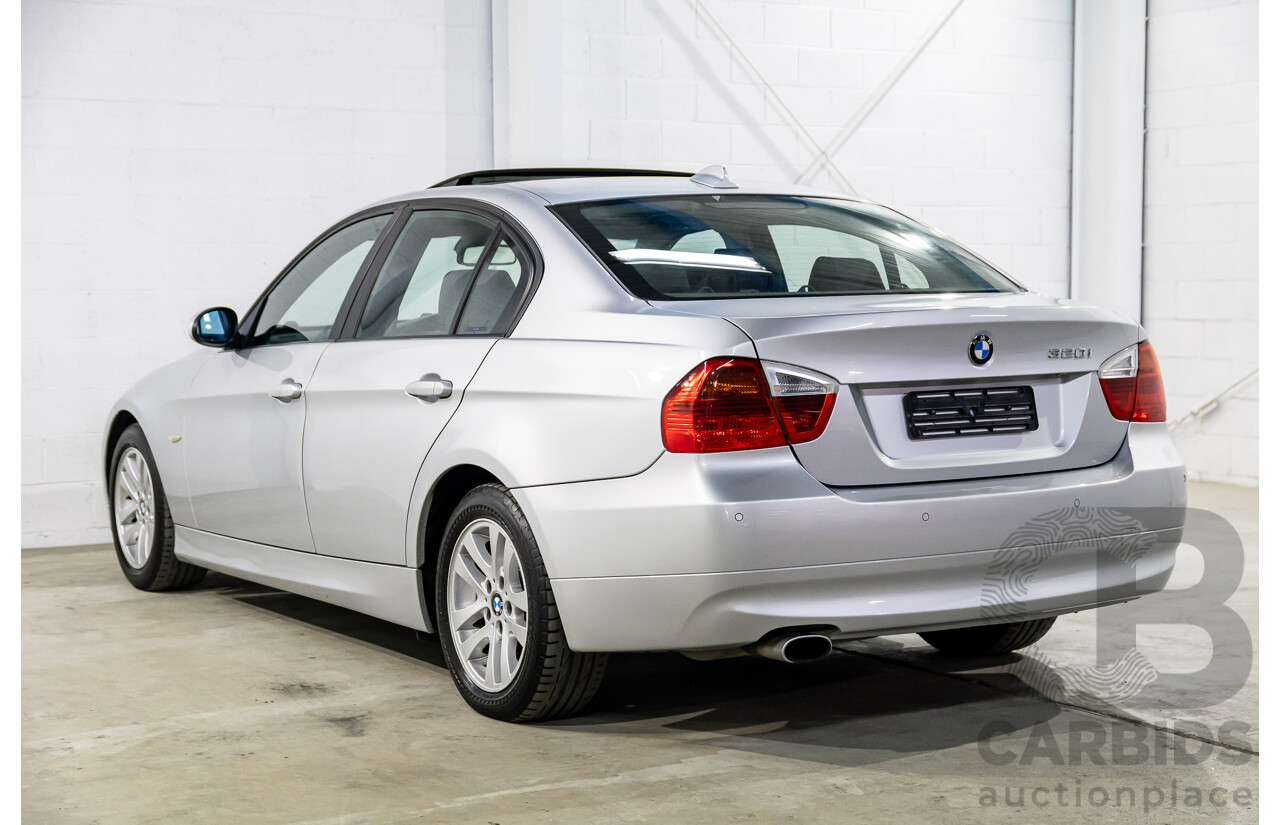 1/2008 BMW 320i Executive E90 08 Upgrade 4d Sedan Titanium Silver Metallic 2.0L