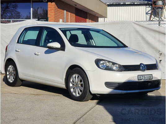 8/2011 Volkswagen Golf 90 TSI Trendline 1K MY12 5d Hatchback White 1.4L