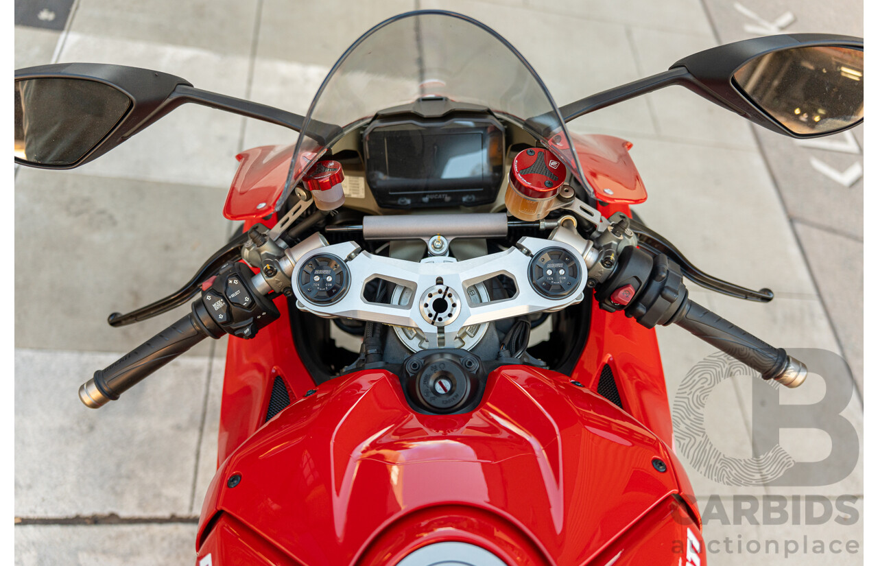 05/2020 Ducati Panigale V4 1103cc Super Sport Motorbike Ducati Red