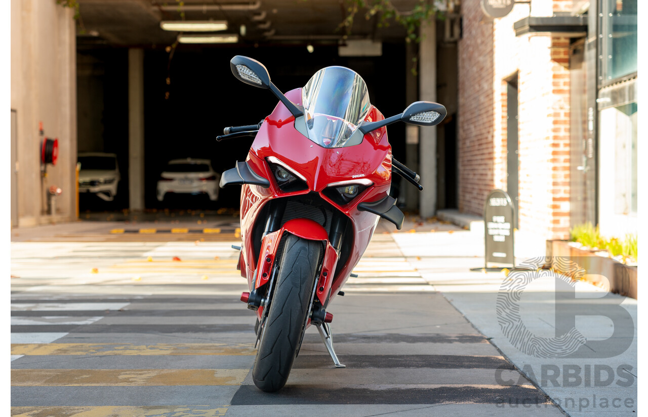 05/2020 Ducati Panigale V4 1103cc Super Sport Motorbike Ducati Red