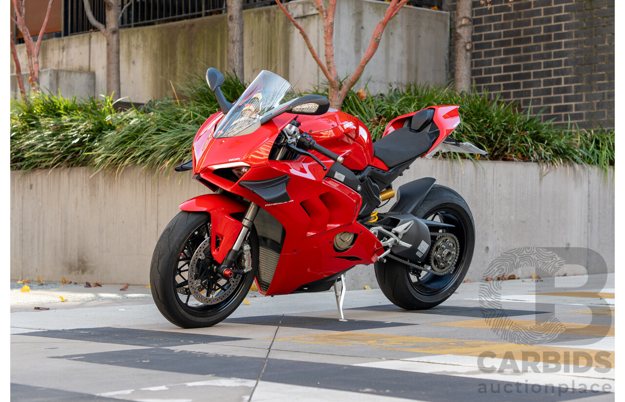 05/2020 Ducati Panigale V4 1103cc Super Sport Motorbike Ducati Red